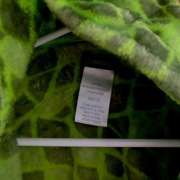 Gently worn Big Boy Robe - Picture 2 of 3